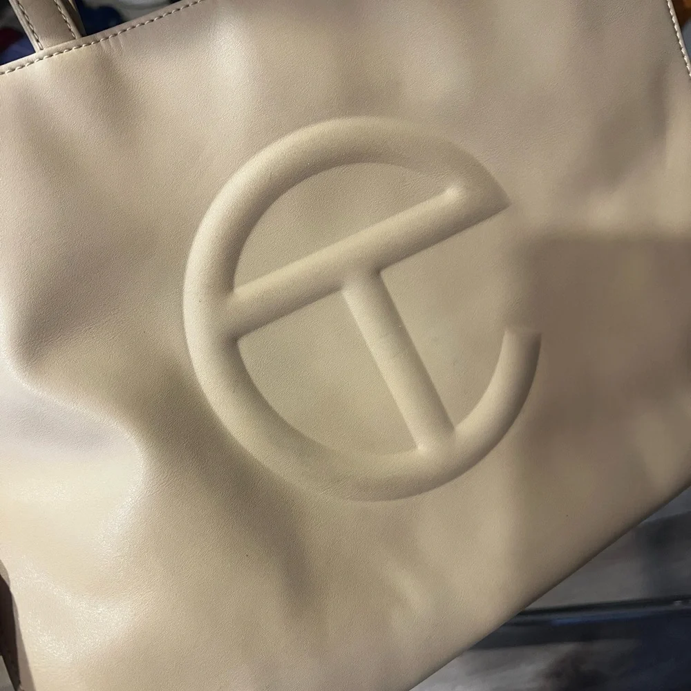 Telfar Beige Tote Bag - Picture 2 of 7